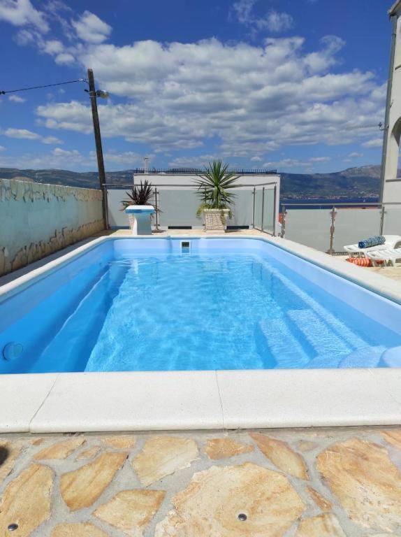 Apartments Sollis Трогир Экстерьер фото